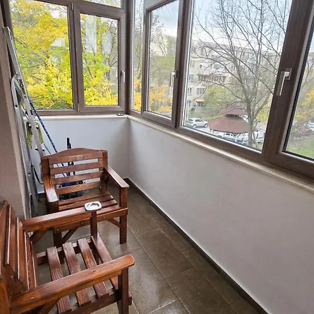 Apartment Happy - Modern With Private Underground Parking