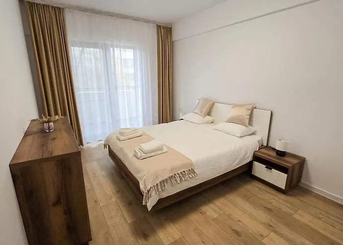 Happy - Modern With Private Underground Parking *