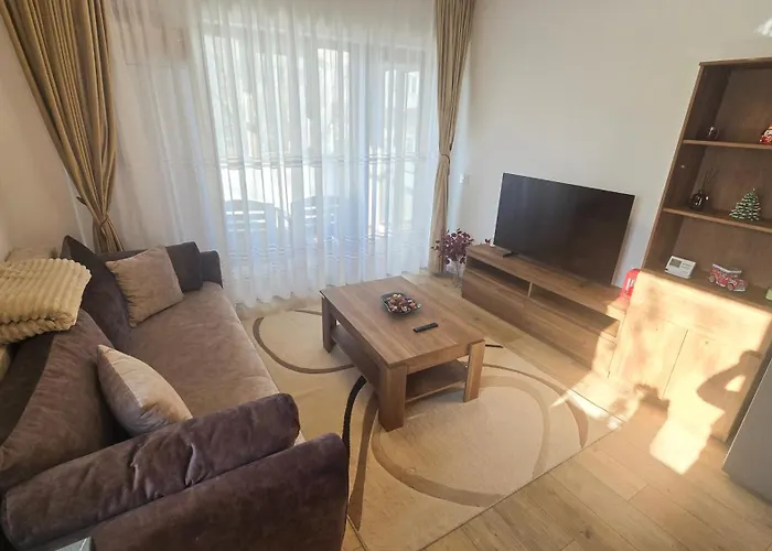 Happy - Modern With Private Underground Parking דירה קריובה